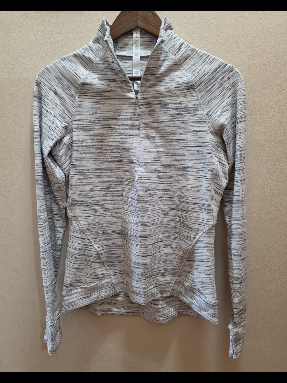 Lululemon Outrun the Elements 1/2 Zip Space Dye Gray 8 EUC Running Pullover